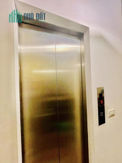 Bán nhà 103m2 phố Nguyễn Văn Cừ, Long Biên Gara Ô tô thông Thang máy XỊN Kinh doanh siêu tốt 13.1 Tỷ
