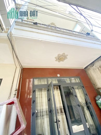 Nhà 2 tầng, 50m2, chỉ 40m ra mặt tiền Ngô Quyền, Đà Nẵng, Giá 2,65 tỷ