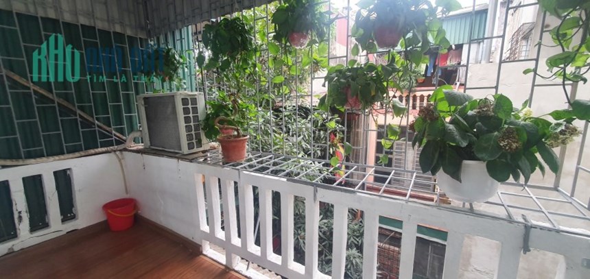 Bán nhà TT Thanh Nhàn, Dt sd 50m, 2 ngủ lưu động, giá hơn 1 tỷ.