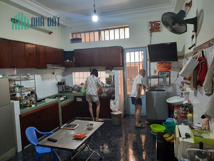 BÁN GẤP NHÀ 60M2 TRẦN BÌNH TRỌNG QUẬN 5-NHÀ MỚI ĐÚC BTCT-NGANG HƠN 4M
