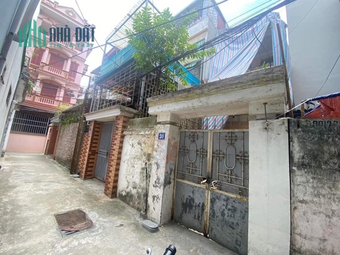 BÁN ĐẤT NGỌC THUỴ LONG BIÊN GẦN Z133 TẶNG NHÀ C5 NGÕ THÔNG GẦN KHAI SƠN HILL 2.7 TỶ