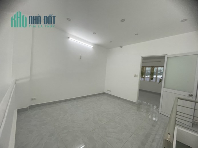 Bán nhà HXH thông Lê Văn Việt, Quận 9. 72m2, 2 tầng. Giá 4.5 tỷ TL