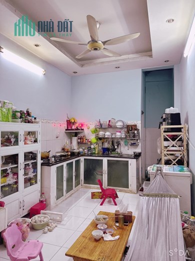 Nhà Bình Thạnh, gần Quận 1, 46m2, 3 tầng BTCT, chỉ 5 tỷ 200