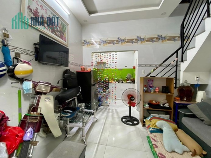 Bán nhà Đường Phú Thọ Hòa, Quận Tân Phú, 18m2(3.6x5) vuông, 2 Tầng Ở NGAY