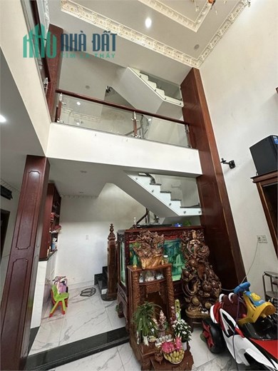 Biệt thự MiNi Phường 15, Tân Bình – 7x11m, 5 tầng, nội thất xịn, giảm 2 tỷ