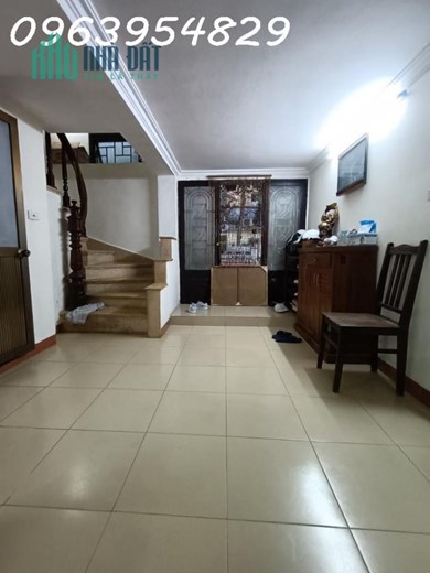 CHƯA ĐẾN 4 TỶ CÓ NGAY CĂN NHÀ 4 TẦNG KHU KIM LIÊN, TRƯỚC NHÀ THOÁNG, GẦN Ô TÔ, CHỈ 3.9 TỶ