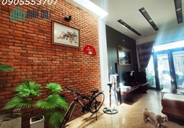 NHÀ 2 TẦNG KIỆT 5M BÙI TÁ HÁN, NGŨ HÀNH SƠN - NAM VIỆT Á - VỊ TRÍ VÀNG - 60m2 - CHỈ 3 TỶ ×× (× nhỏ)