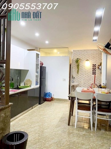 NHÀ 2 TẦNG KIỆT 5M BÙI TÁ HÁN, NGŨ HÀNH SƠN - NAM VIỆT Á - VỊ TRÍ VÀNG - 60m2 - CHỈ 3 TỶ ×× (× nhỏ)