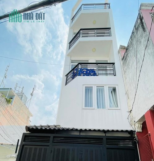 Tổng giảm 2 tỷ, bán nhà HXH Nguyễn Hữu Cảnh, đối diện Landmark 81, 4x11, 5.9 tỷ