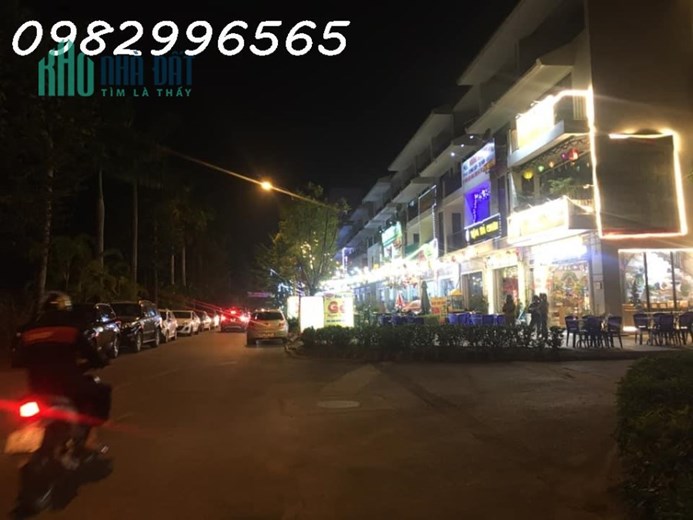 Căn Shophouse 100m2, mặt tiền 5m, đường 21m, Trục chính khu đô thị chỉ có 7,x tỷ