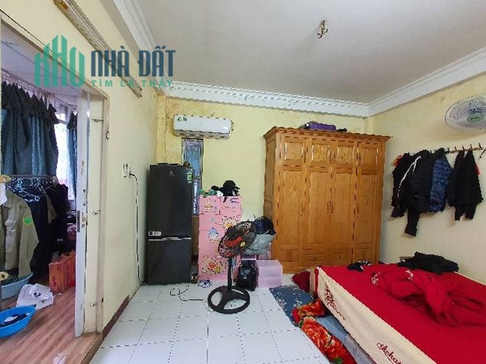 Bán tập thể 40m2, cách mặt phố Tây Sơn 30m, giá nhỉnh 1 tỷ