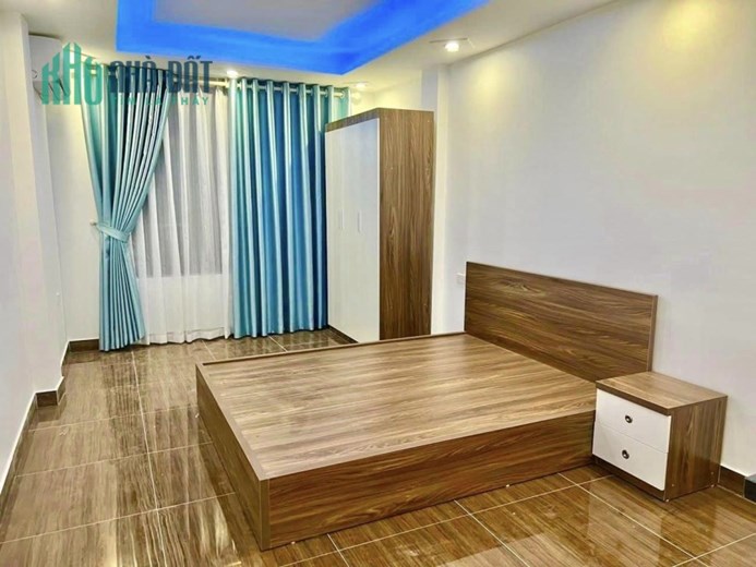 ĐI ĐÂU NỮA!!! 20 Bước ra MP Xuân Thủy, 63m2  Chỉ 9.9 Tỷ