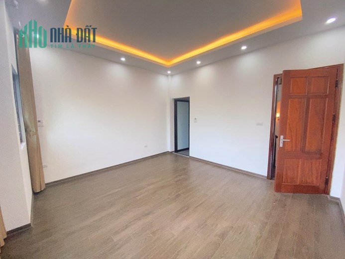 BÁN NHÀ LÔ GÓC - HÀNG XÓM KĐT VĂN KHÊ- NHÀ MỚI VẠN PHÚC 36M2, 5TẦNG, 4,5M MẶT TIỀN, GIÁ 4,3TỶ, HÀ
