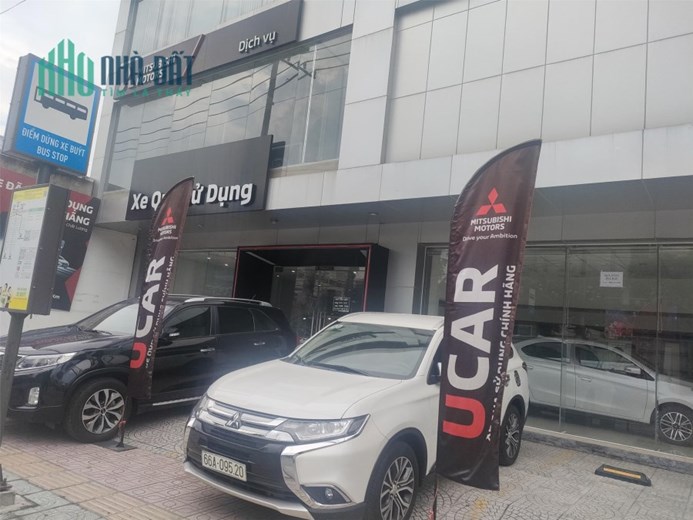 Cho thuê showroom 619 Huỳnh tấn phát, Q7. Dt 20x57m2
