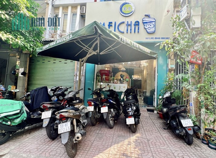 CẦN SANG LẠI QUÁN TRÀ SỮA ĐANG HOẠT ĐỘNG,VÀO KD NGAY
