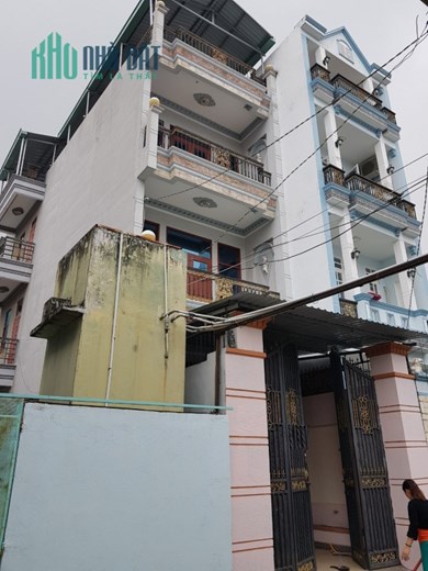 GÒ VẤP, BÁN CHDV LÊ ĐỨC THỌ 4 TẦNG 15P, DT 4 x 23m 120m2, CHỈ 8.3 TỶ