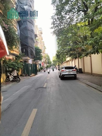HIẾM 5T mặt phố Hoàng Sâm - Hoàng Quốc Việt, vỉa hè,  kinh doanh vô địch giá 10.8 tỷ