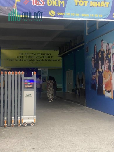 Cho thuê  toà nhà Đại học gia định, 185 Hoàng văn thụ, phú nhuận.