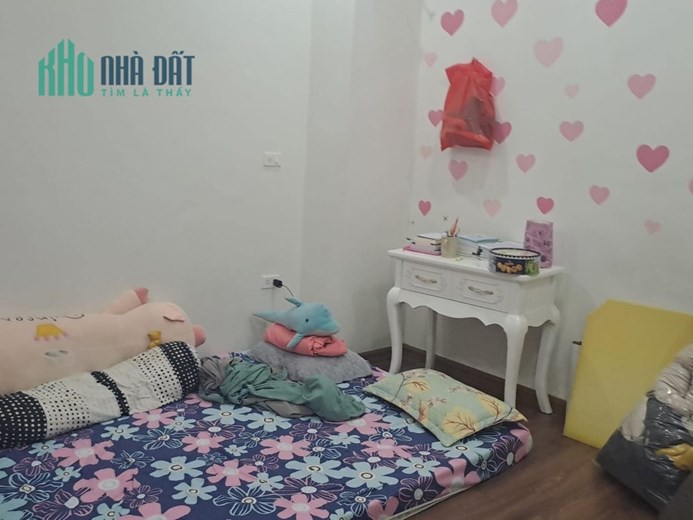 Bán Nhà Đường Láng, Quận Đống Đa. Ngõ Thông Ô Tô Tránh - Kinh Doanh - Ô Tô Vào Nhà. Diện Tích 44m2