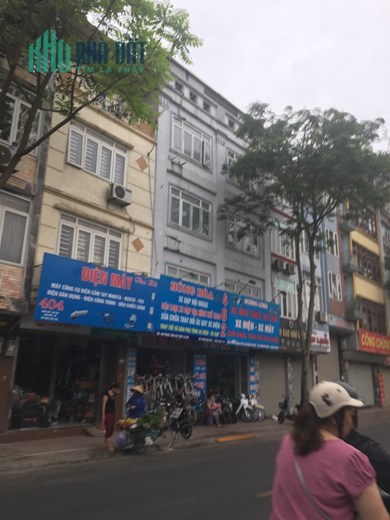 Bán nhà mặt phố cực hiếm chỉ 4 Tỷ, diện tích 35m2. Kinh doanh, vỉa hè mặt đường16m