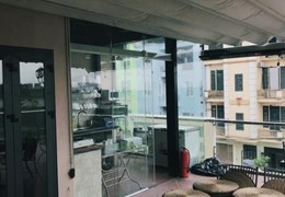 Bán nhà mặt phố cực hiếm chỉ 4 Tỷ, diện tích 35m2. Kinh doanh, vỉa hè mặt đường16m