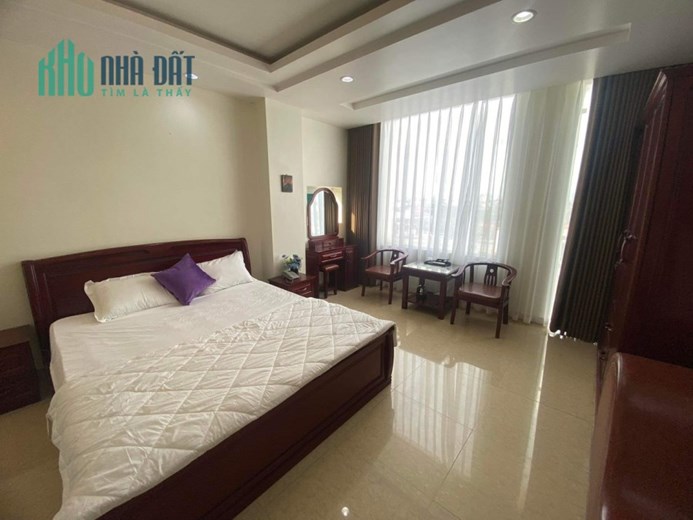 Cho thuê khách sạn 18 phòng Lê Hồng Phong