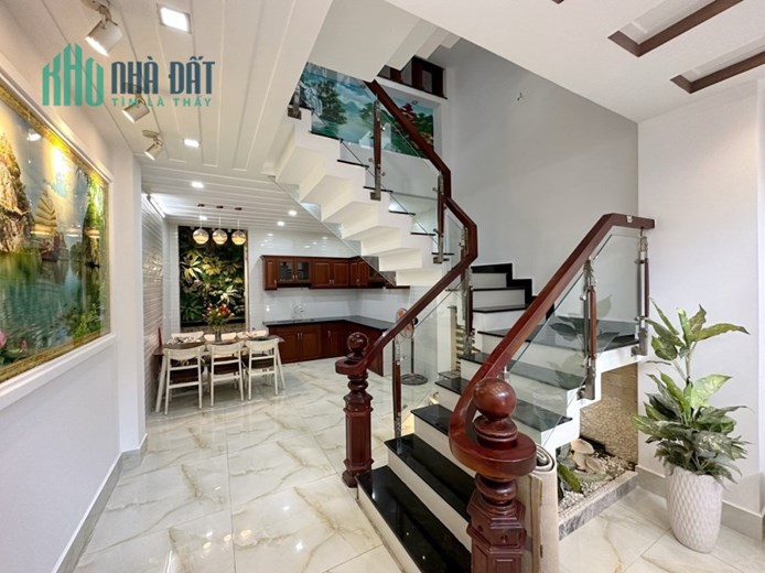 BÁN NHÀ HXH BÌNH TRỊ ĐÔNG, BÌNH TÂN - 100M2 5 TẦNG BTCT - NHÀ MỚI Ở NGAY - CHỈ 5 TỶ