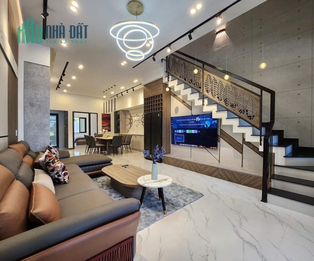 🔴💥SIÊU PHẨM - NHÀ 3 TẦNG 3 MÊ ĐƯỜNG PHÚ XUÂN 3