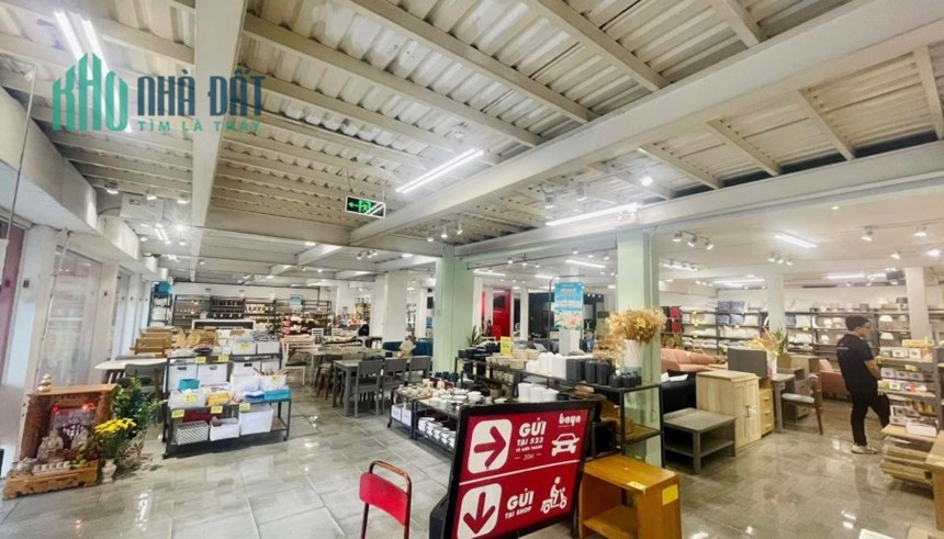 Cho thuê nhà 523F - 523 Tô hiến thành, Quận 10. Showroom nội thất UMA