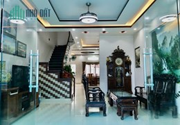 Bán nhà Trung Lực Đằng lâm  3 Tầng 100 M độc lập dân xây
