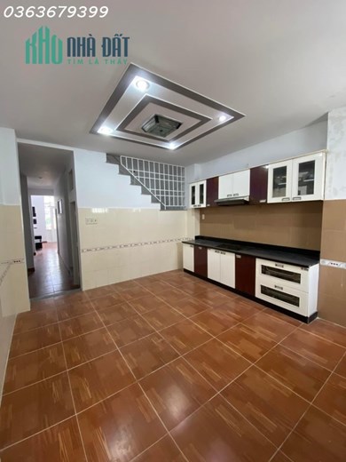 Bán nhà 2 tỷ 950 P.Ngọc Hiệp cách biển Nha trang chỉ 4km