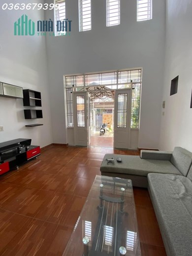 Bán nhà 2 tỷ 950 P.Ngọc Hiệp cách biển Nha trang chỉ 4km