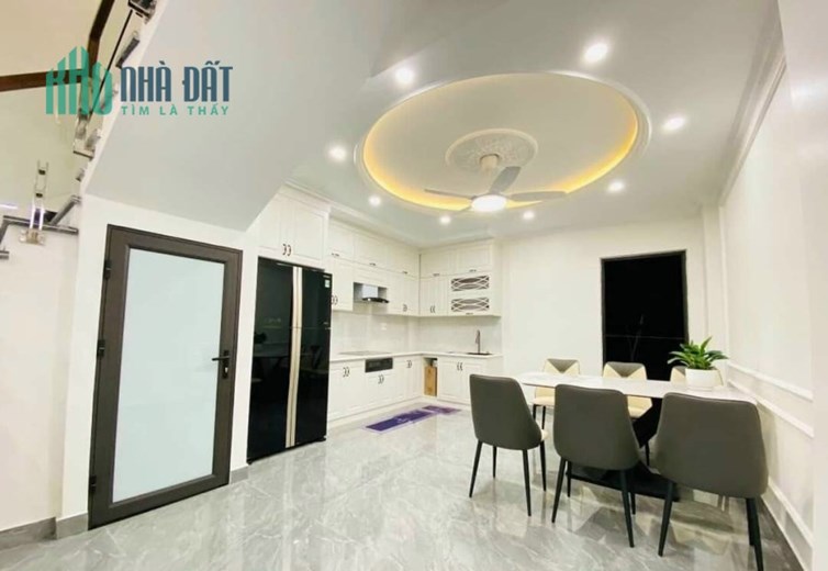 Bán nhà 4 tầng độc lập full đồ 54M Tái định cư Hải An