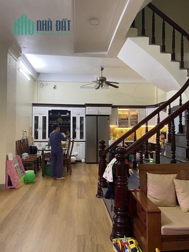 BÁN NHÀ  XUÂN ĐỈNH , dân xây ,gần oto ,ô chờ thang máy 56M 4 TẦNG 5.4 TỶ