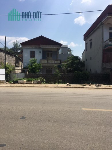 CHÍNH CHỦ CẦN BÁN GẤP ĐẤT TẶNG NHÀ TẠI TT nÔNG TRƯỜNG mỘC CHÂU-SƠN LA