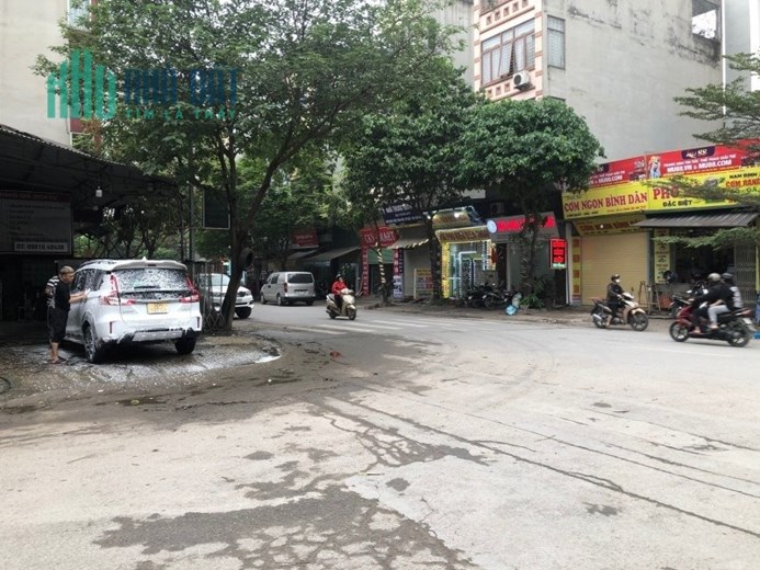 Bán đất nhà Hàng Bè – Đìa Lão, Kiến Hưng, 50m2, trục chính kinh doanh, 5.8 tỷ