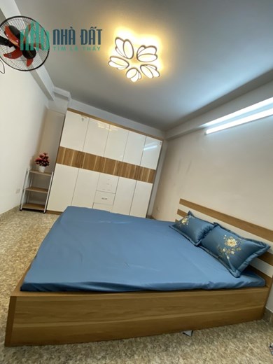 Bán nhà Hồng Mai 3.5 tầng, Dt gần 20m, giá 1.2 tỷ. có ra lộc.