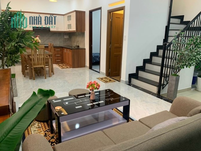 HXH GẦN ĐẠI HỌC NGUYỄN TẤT THÀNH QUẬN 12, NGANG GẦN 6M, 2 TẦNG, 4 PN, NỘI THẤT CAO CẤP,