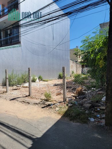 HẠ CHÀO GẦN 1 TỶ, LÔ ĐẤT NAM VIỆT Á, DT: 195M2 ; KIỆT Ô TÔ 5M BÙI TÁ HÁN, ĐÀ NẴNG CHỈ CÒN 5 TỶ 95