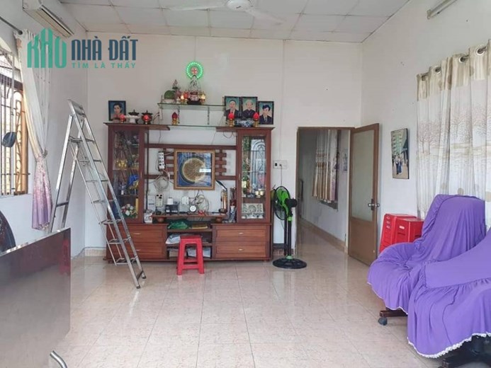 Ngộp Ngộp 16 tỷ giảm còn 9.8 tỷ, Mặt tiền Phan Văn Hớn Bà Điểm Hóc Môn