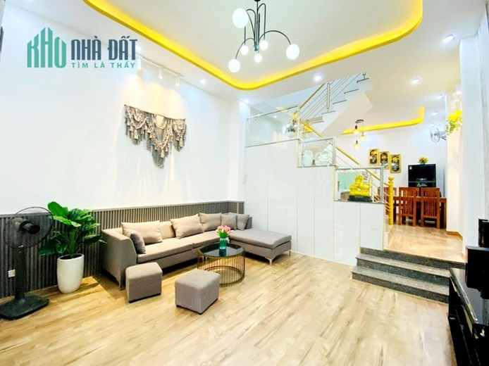 NHÀ ĐẸP 2 TẦNG 2 MÊ ĐÚC - DT 50M2 NỞ HẬU - KIỆT Ô TÔ 408 HOÀNG DIỆU, HẢI CHÂU, ĐN, GIÁ CHỈ 2,55 TỶ