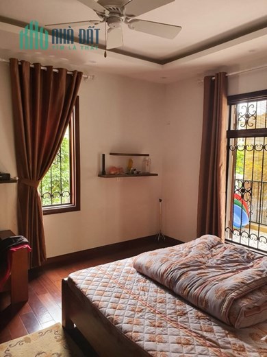 Bán nhanh căn 240m2 tại Sunny Garden City, Hà Nội. Giá rẻ giật mình