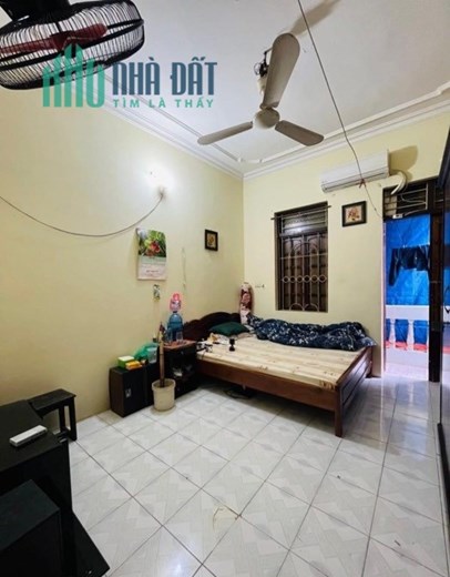 BÁN NHÀ PHÁO ĐÀI LÁNG - CHỦ TỰ XÂY – NGÕ NGÁCH THÔNG – KINH DOANH SẦM UẤT – 38M2, 4T, 5.5 TỶ