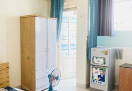 Bán tòa nhà CHDV Nguyễn Thượng Hiền, 20m ra mặt tiền. 4 tầng BTCT - chủ ngộp bank