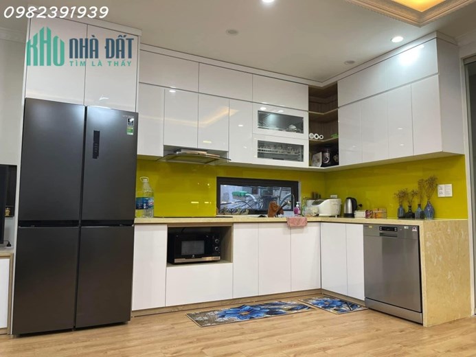 Nhà mặt ngõ thông 580 Trường Chinh - kinh doanh - DT 50m2 - Giá 4.95tỷ