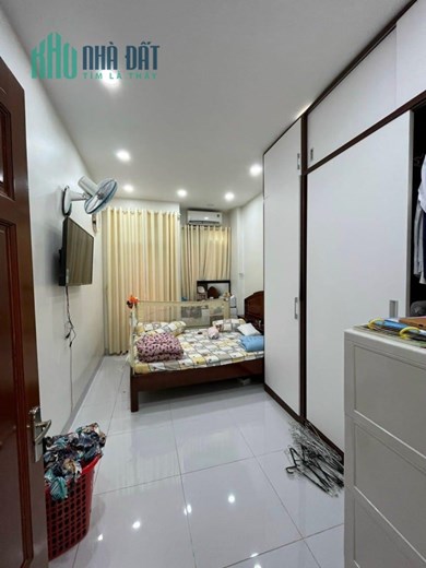 Bán nhà HXT đường Âu Cơ - Quận Tân Bình - 56m2 - 4Tầng Chỉ Nhỉnh 4Tỷ
