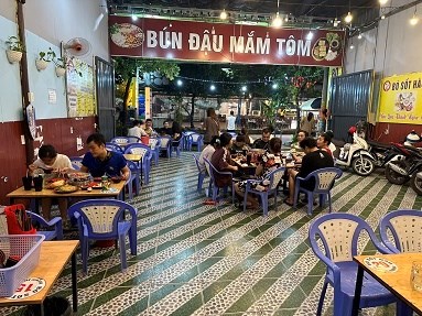 Chính chủ cần sang nhượng lại quán ăn 160m2 - 268a Đỗ Xuân Hợp,Phước Long A, khu nhà ở Nam Hoà ,Thủ