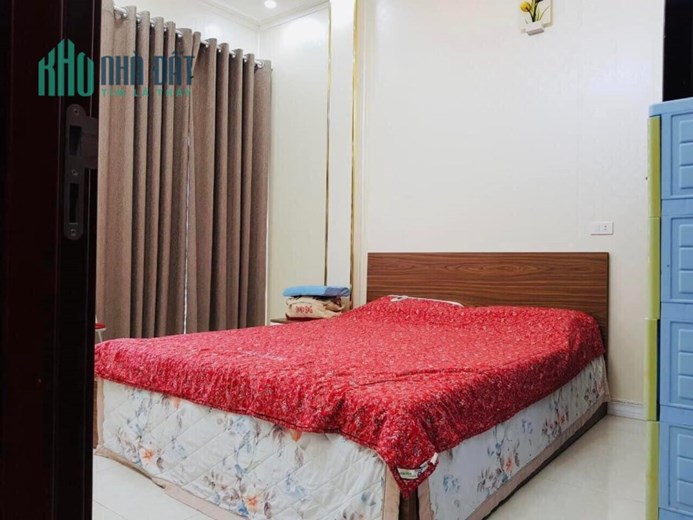 Hào Nam Đống Đa Ô tô tránh Kinh doanh 81m x5T, MT 6m chỉ 11.5 tỷ. LH 0858751186