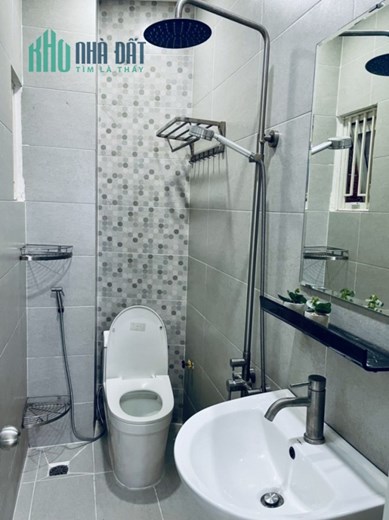 Duy nhất 1 căn Trung Tâm Quận 3 Giáp Quận 1 - 40m2, 5 Tầng, Đẹp, Kinh doanh chỉ hơn 5tỷ