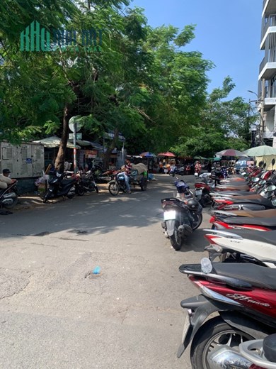 HÀNG QUÁ NGỘP-TT QUẬN 10-SƯ VẠN HẠNH-4TẦNG HẺM 5M-Gần Mặt Tiền-Hơn 5Tỷ